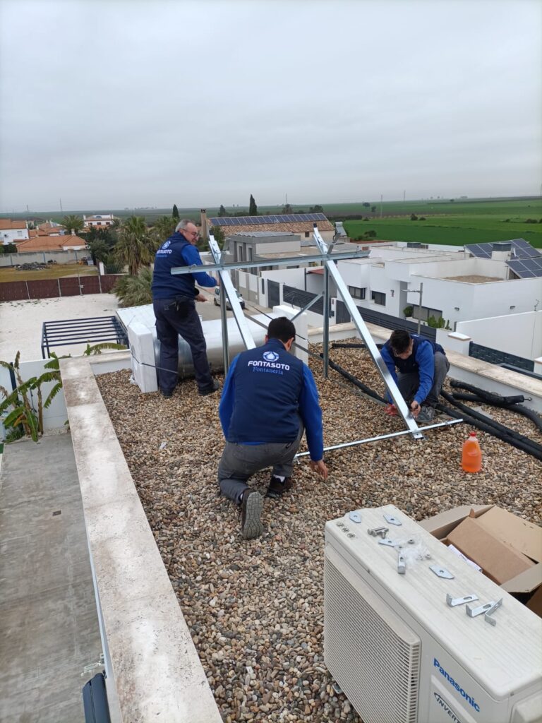 Ventajas de utilizar placas solares para agua caliente sanitaria